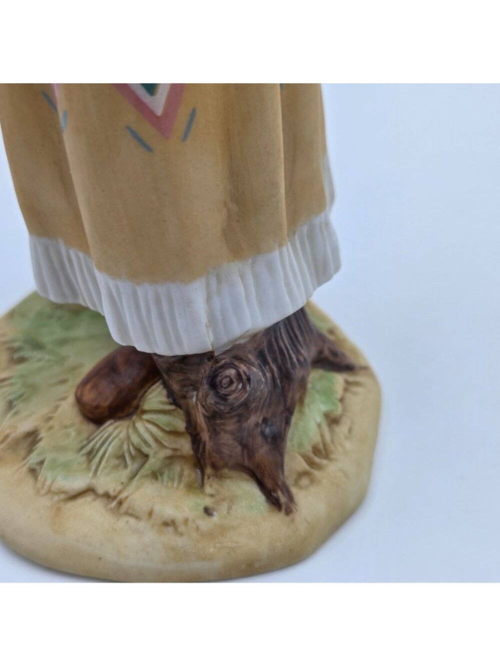 Homco Native American Woman Holding Baby Figurine #1447 Porcelain 1990s - Picture 9 of 14